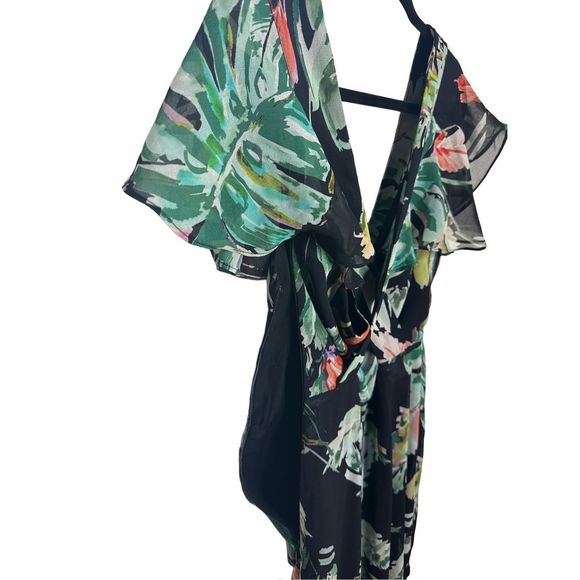 Adelyn Rae Floral Black Flutter Sleeve Lightweight Jumpsuit Romper Sz XS Women's - Picture 6 of 10